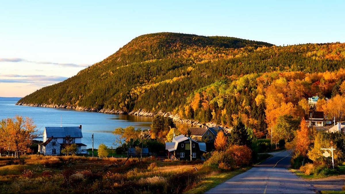Auberge CapauxCorbeaux (aubergebaiesaintpaulcharlevoix) Baie